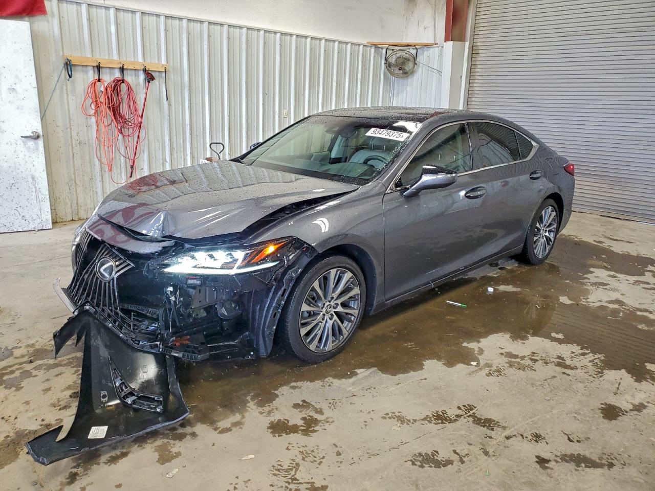 2019 Lexus ES 350 Luxury, VIN 58ABZ1B19KU022492 — Frame damage