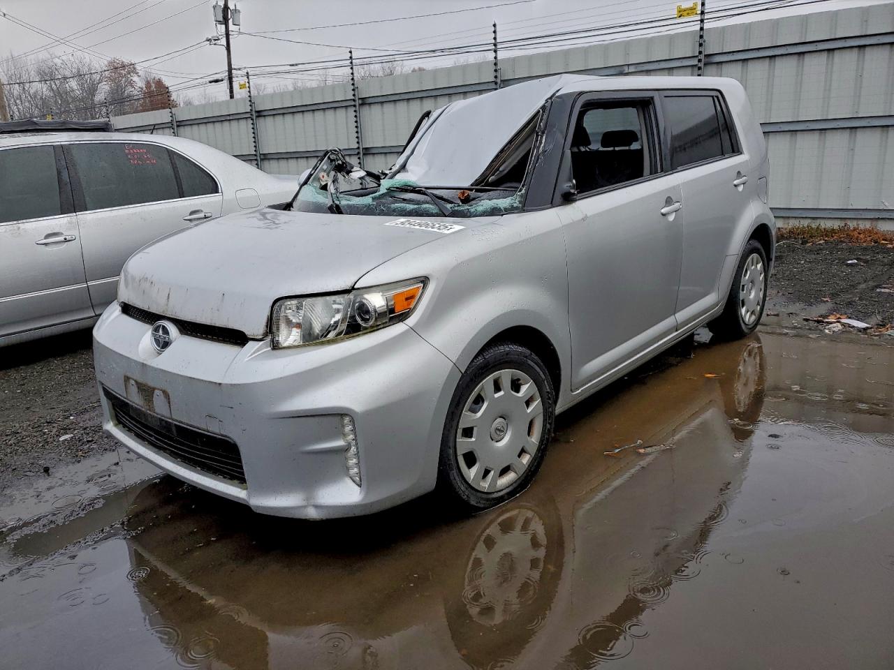 2015 Scion xB, VIN JTLZE4FE3FJ071848 — Roof