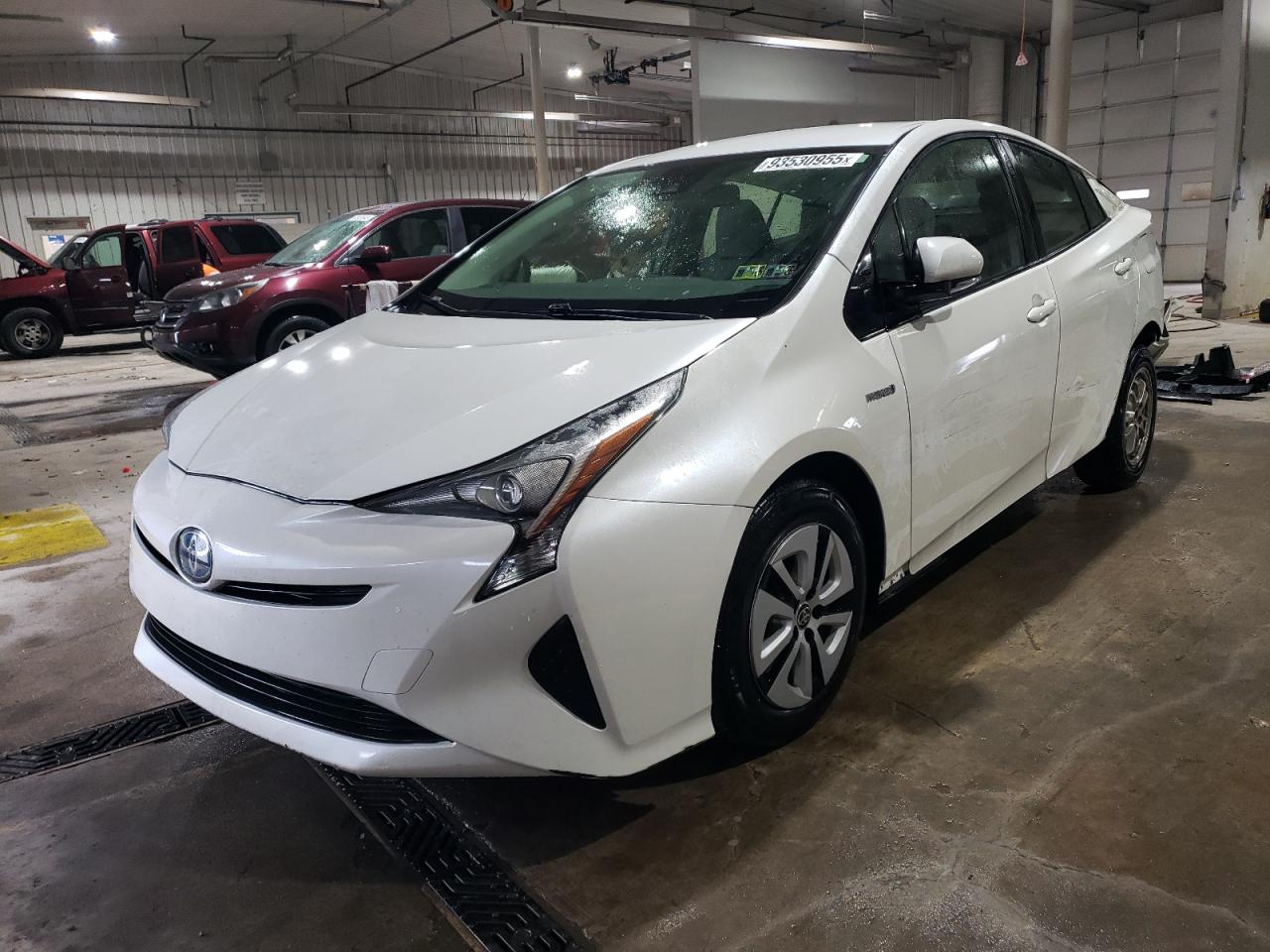 2018 Toyota Prius Three Touring, VIN JTDKARFU8J3057129 — Rear end