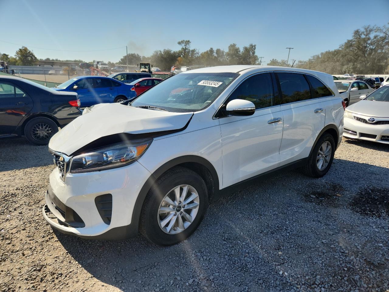 2019 Kia Sorento LX, VIN 5XYPG4A36KG546986 — Front end