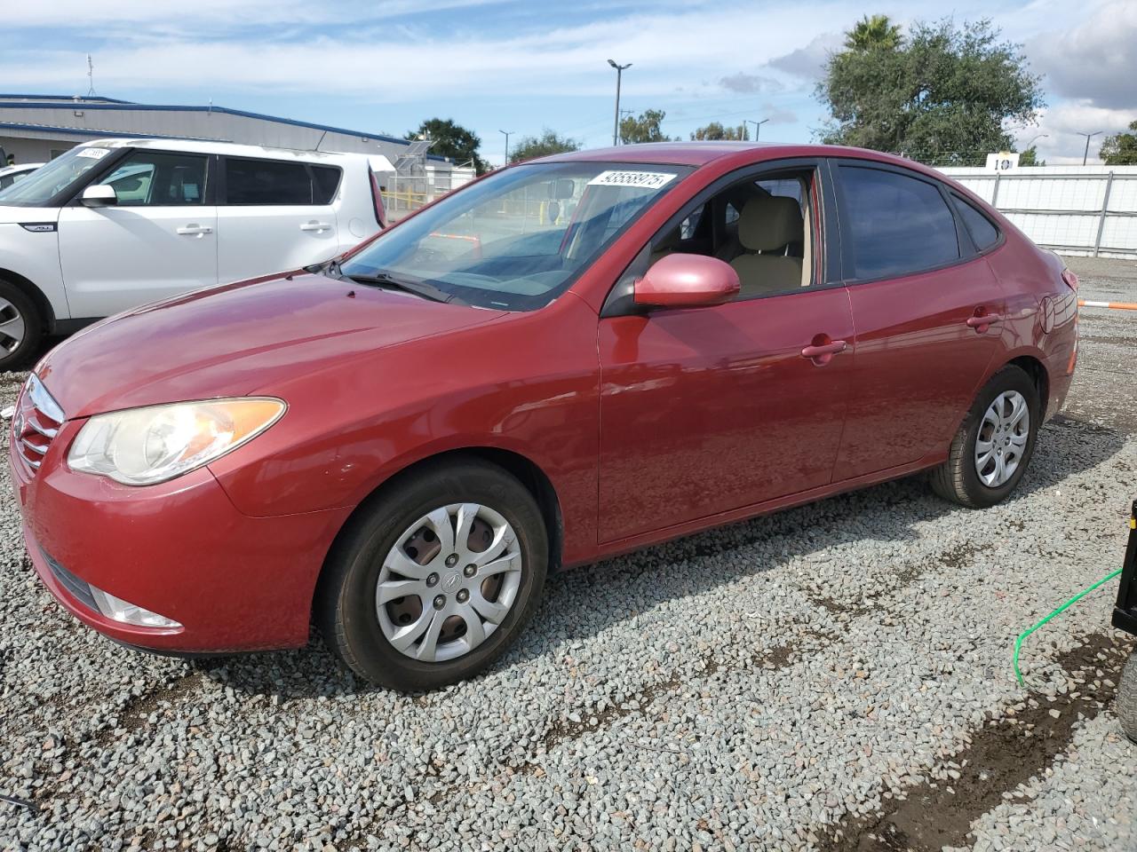 2010 Hyundai Elantra GLS, VIN KMHDU4AD2AU163169 — Minor dents and scratches