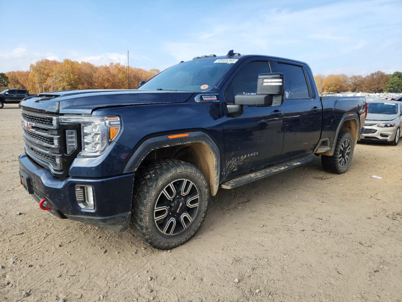 2022 GMC Sierra 2500HD AT4, VIN 1GT49PEY5NF333006 — Vandalism