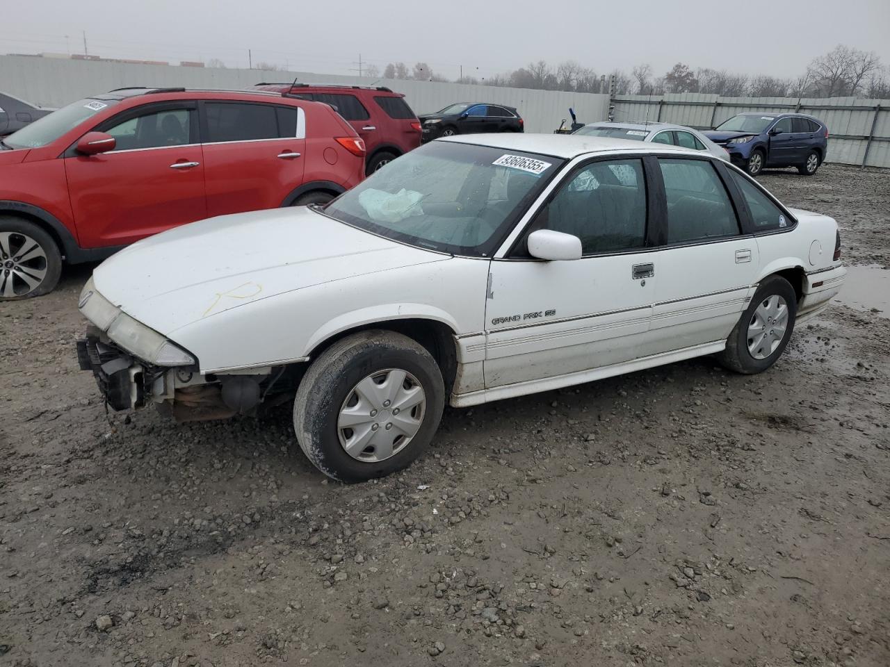 1995 Pontiac Grand Prix SE, VIN 1G2WJ52M1SF272257 — Front end