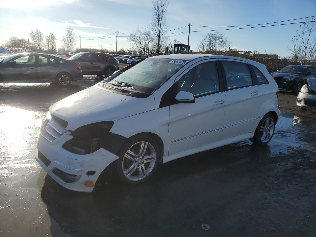 2010 Mercedes-Benz B 200, VIN WDDFH3EB9AJ604291 — Front end