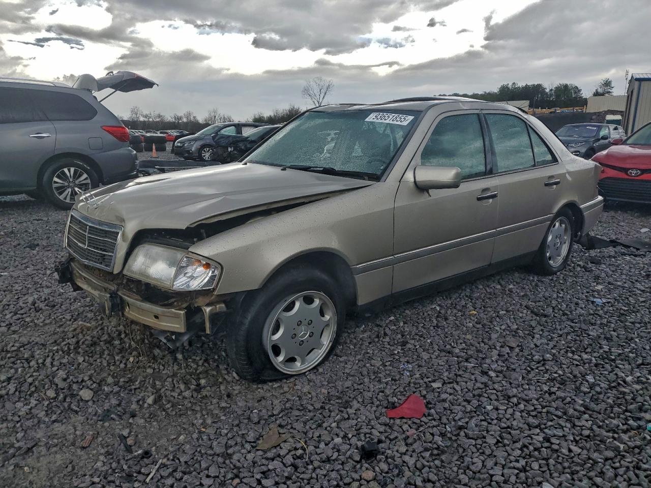 1995 Mercedes-Benz C 2.8L, VIN WDBHA28E6SF262003 — Rollover