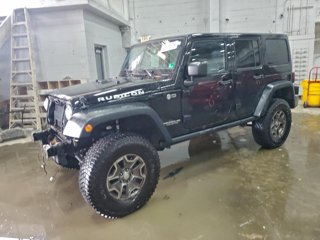 2017 Jeep Wrangler Unlimited Rubicon, VIN 1C4HJWFG9HL603658 — Front end