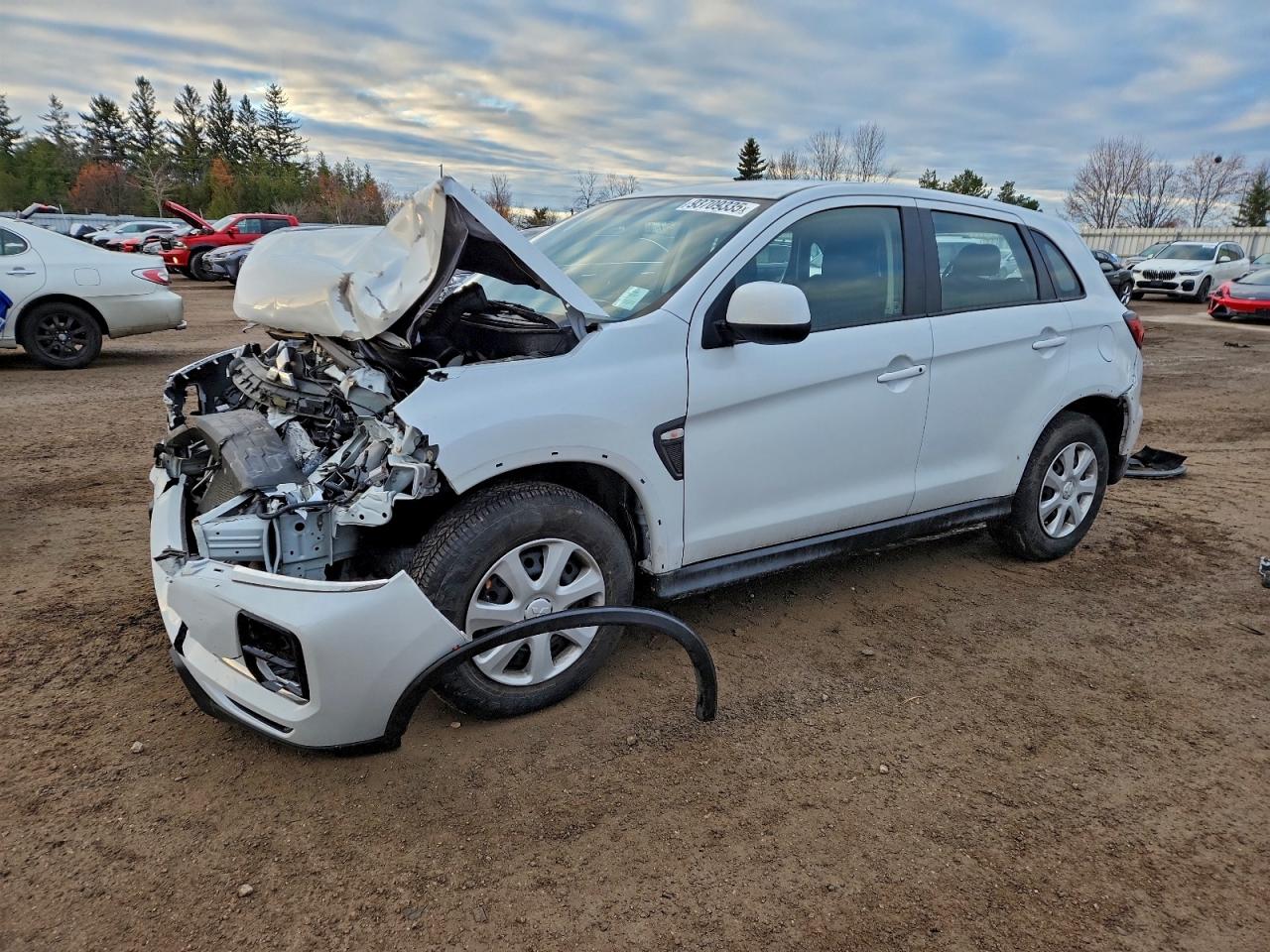 2024 Mitsubishi Outlander Sport ES, VIN JA4AHUAU8RU601629 — Front end