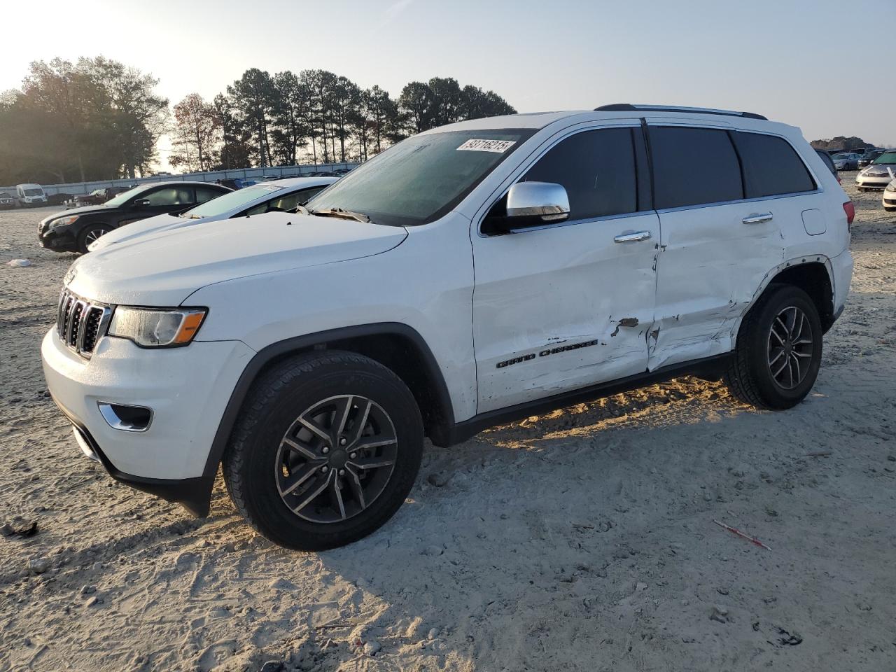 2019 Jeep Grand Cherokee Limited, VIN 1C4RJFBG2KC665906 — Side