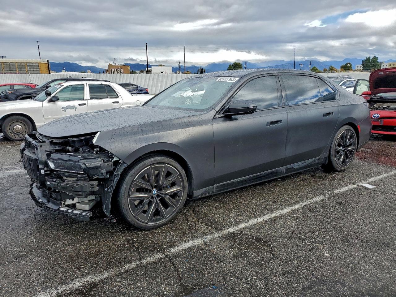 2025 BMW i7 eDrive50, VIN WBY43EJ01SCT66294 — Side