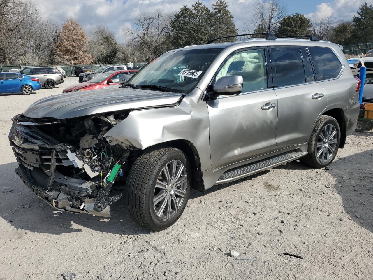 2017 Lexus LX 570, VIN JTJHY7AX6H4231261 — Front end