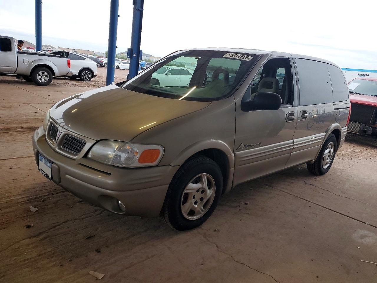 1999 Pontiac Montana, VIN 1GMDU03E0XD131697 — Minor dents and scratches