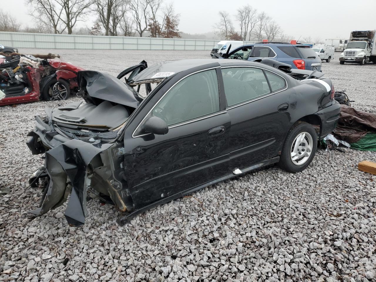 2004 Pontiac Grand Am SE, VIN 1G2NE52F64C247487 — Vandalism