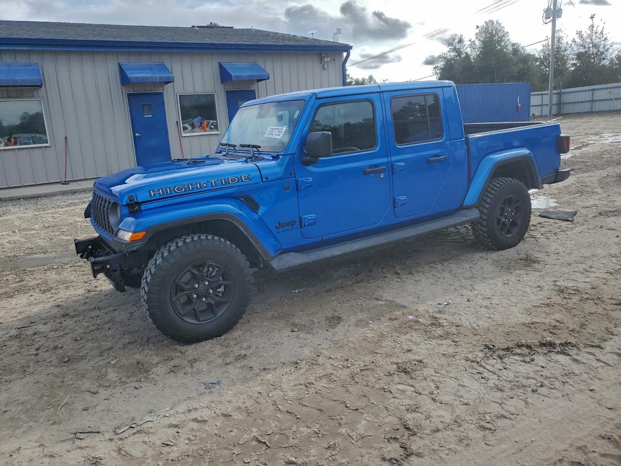 2025 Jeep Gladiator Texas Trail, VIN 1C6PJTAG5SL531101 — Front end