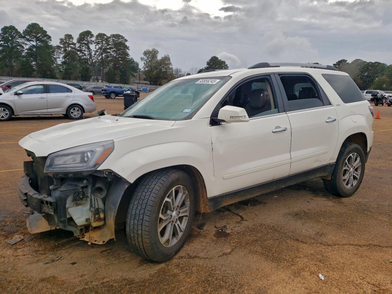2014 GMC Acadia SLT, VIN 1GKKRRKD7EJ315256 — Front end