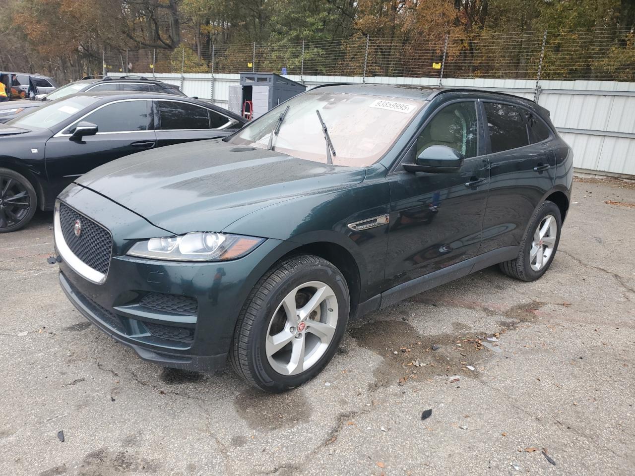 2017 Jaguar F-Pace 20d Premium, VIN SADCJ2BN7HA090868 — Фото с аукциона