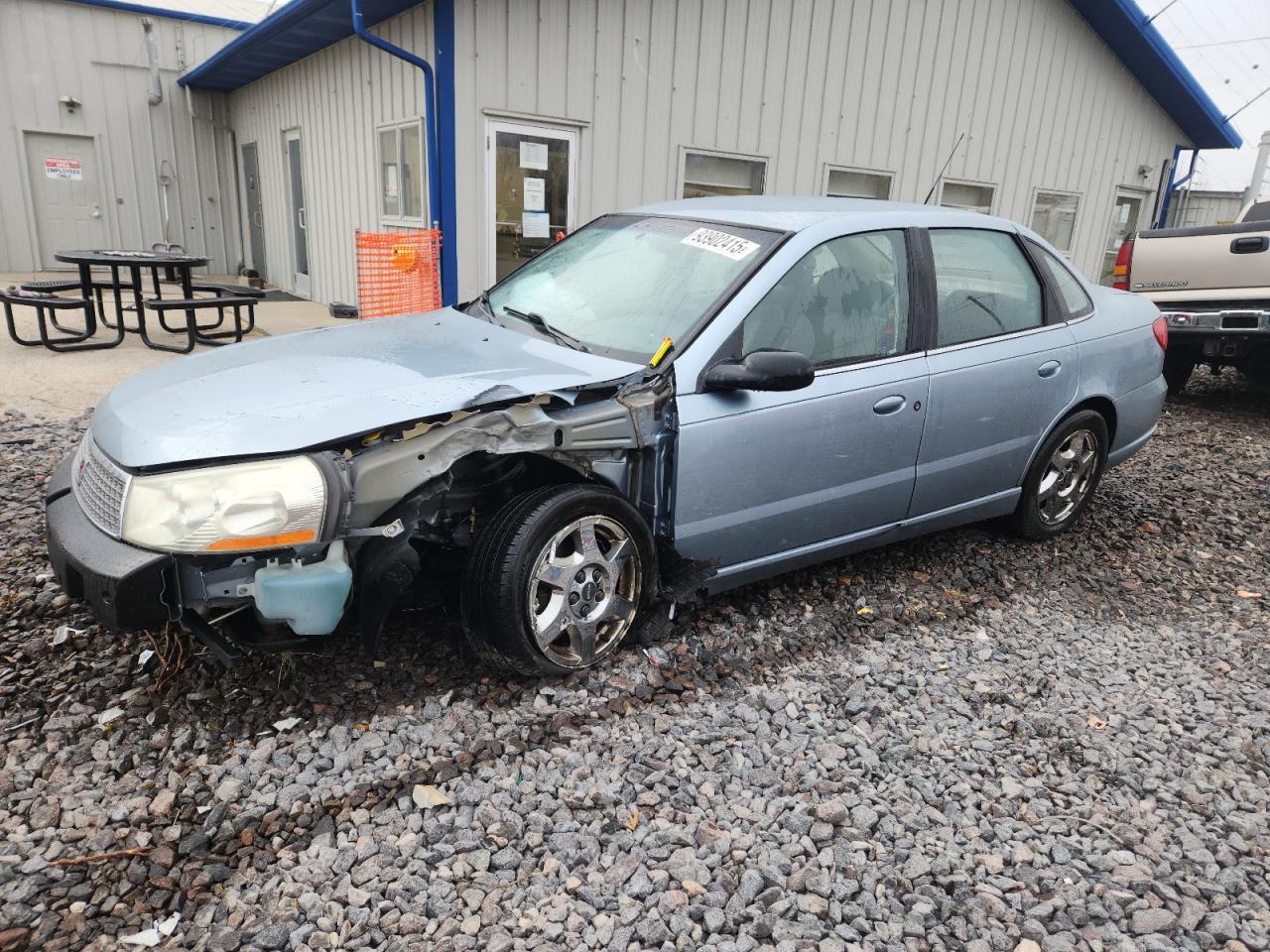 2005 Saturn L, VIN 1G8JD54R15Y502985 — Front end