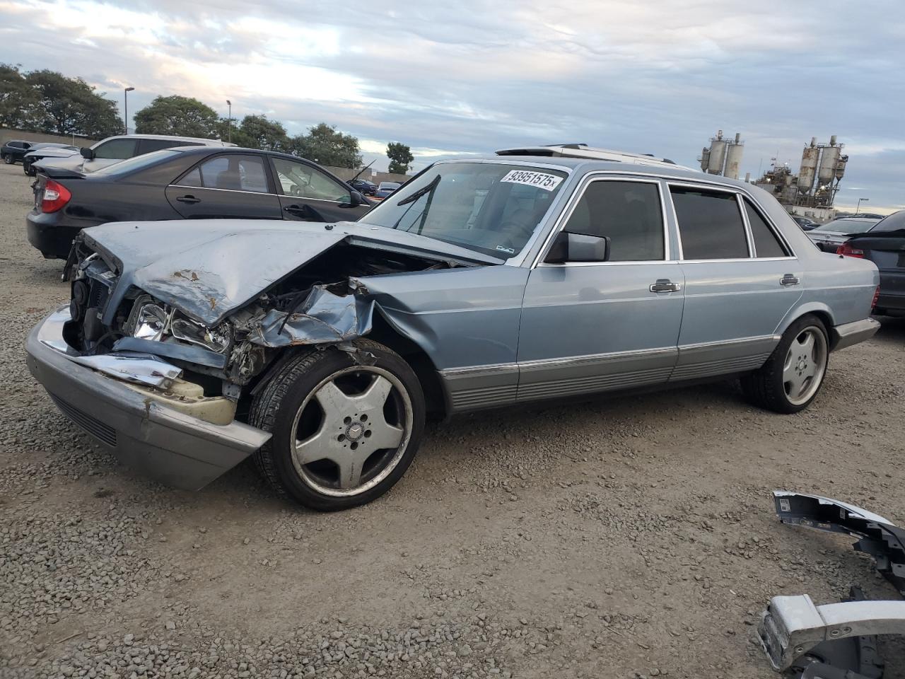 1985 Mercedes-Benz 500 SEL, VIN WDBCA37D2FA178952 — Front end