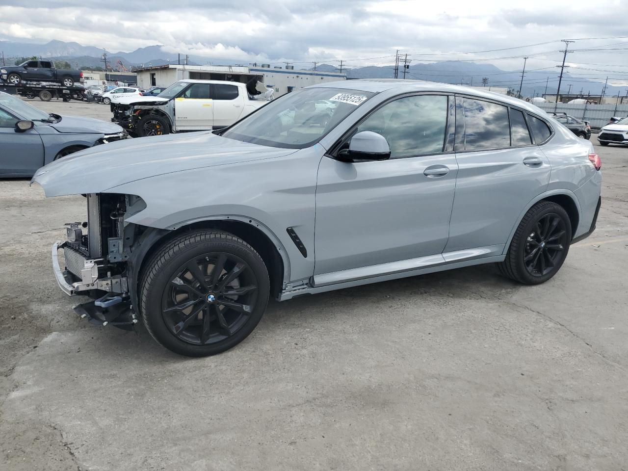 2025 BMW X4 xDrive30i, VIN 5UX33DT03S9033790 — Front end