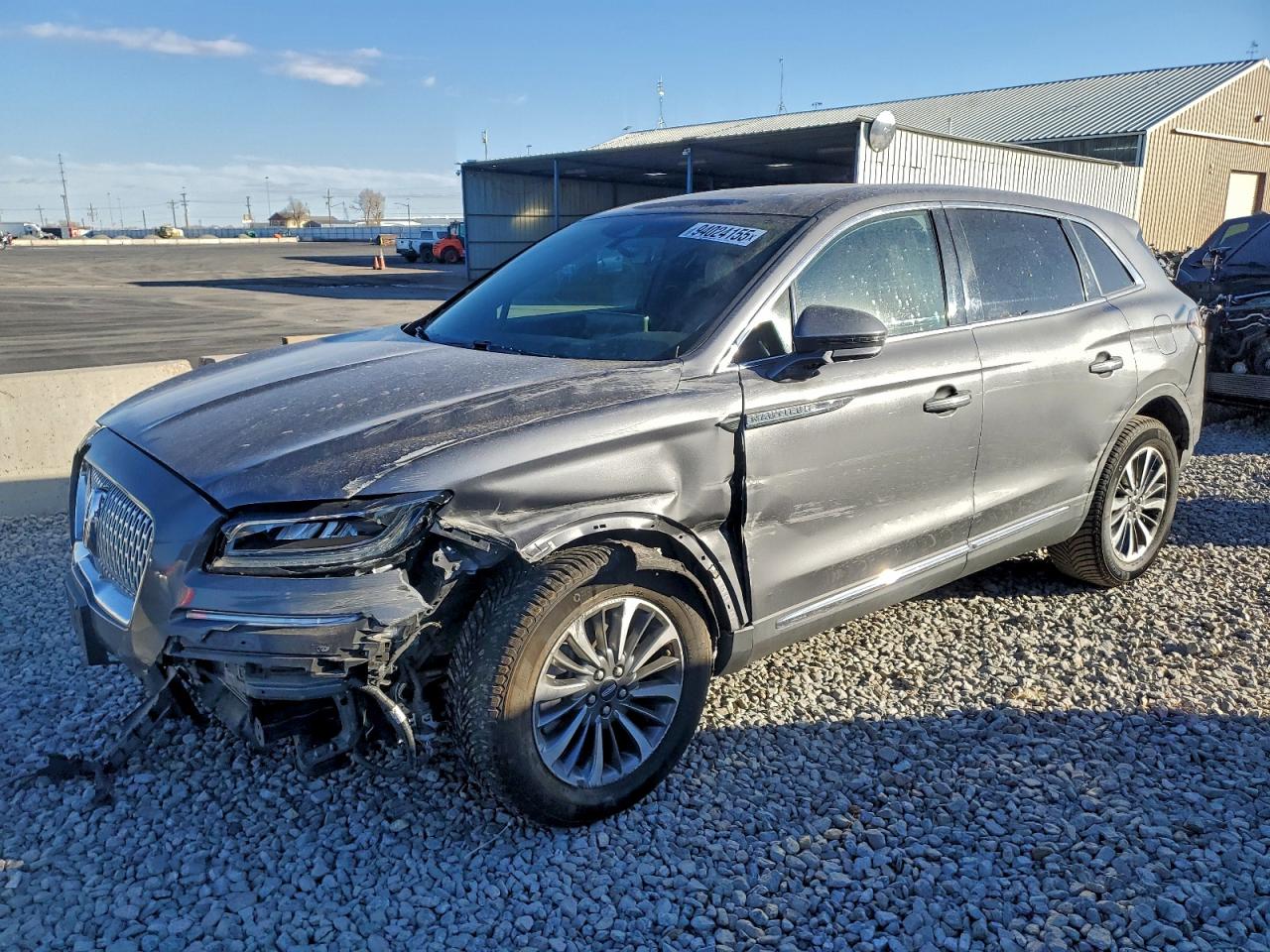 2022 Lincoln Nautilus Reserve, VIN 2LMPJ8K93NBL06251 — Front end