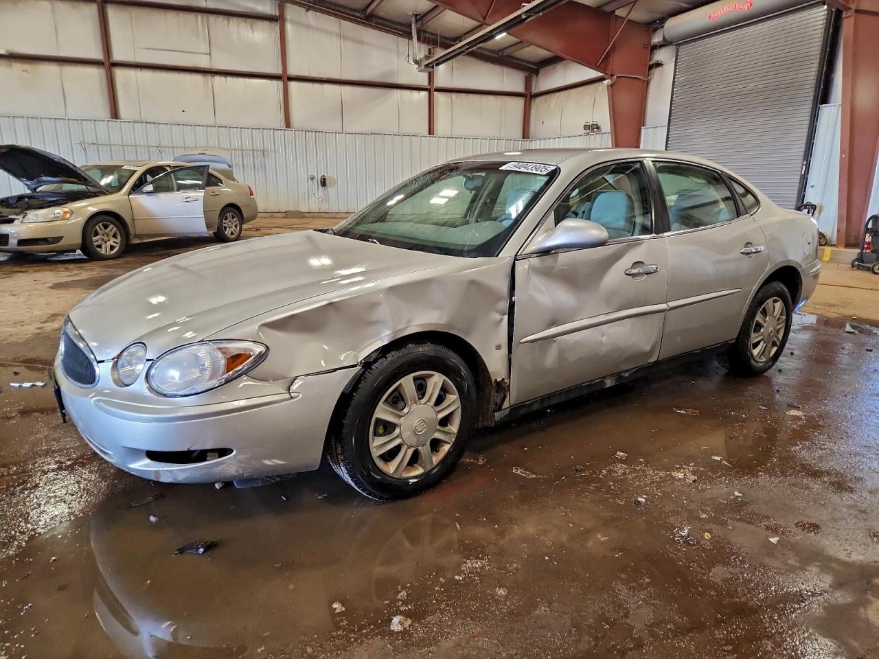 2007 Buick Allure CX, VIN 2G4WF582971230321 — Перед
