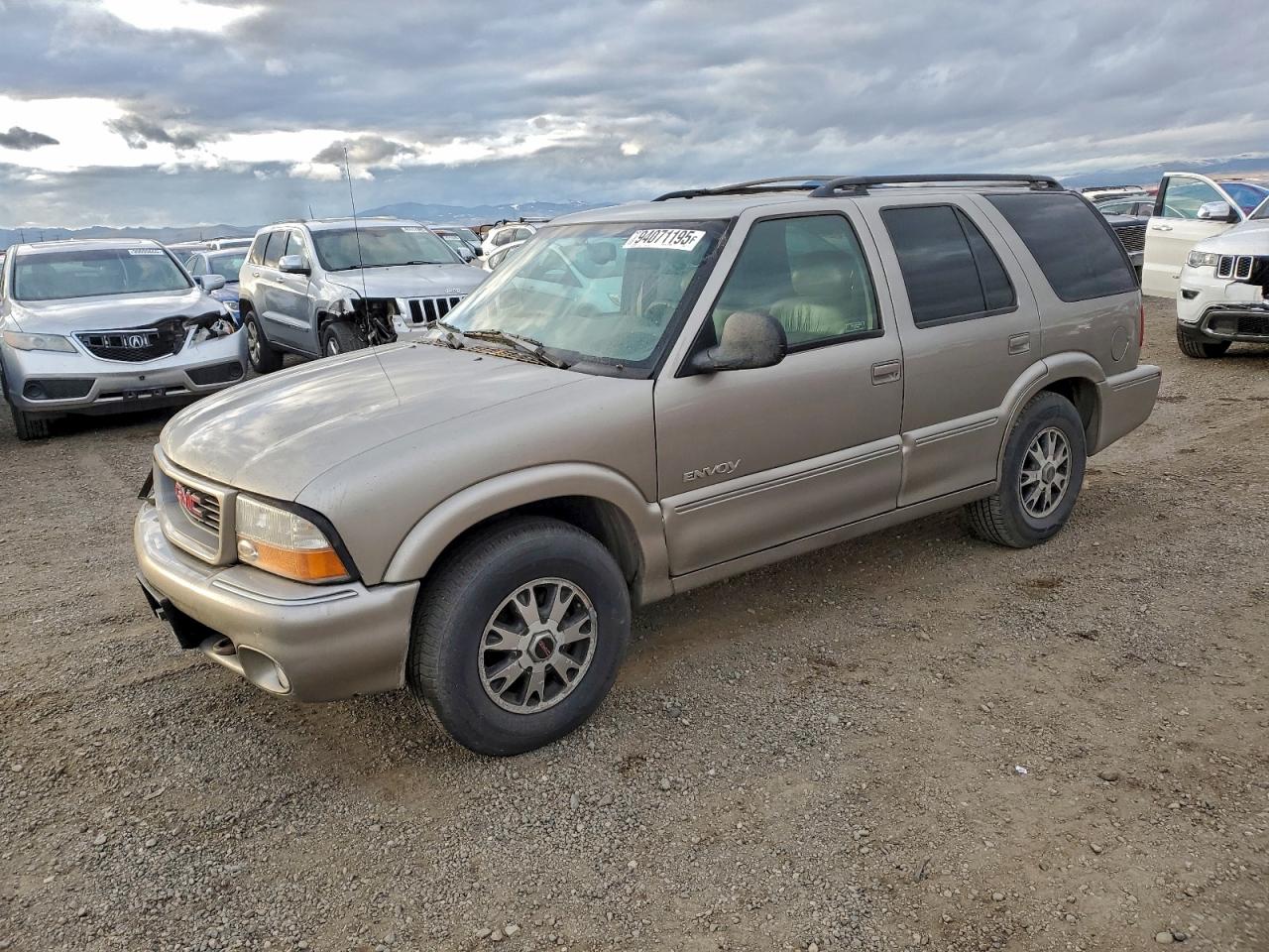 1998 GMC Jimmy SLS, VIN 1GKDT13W0W2954750 — Перед