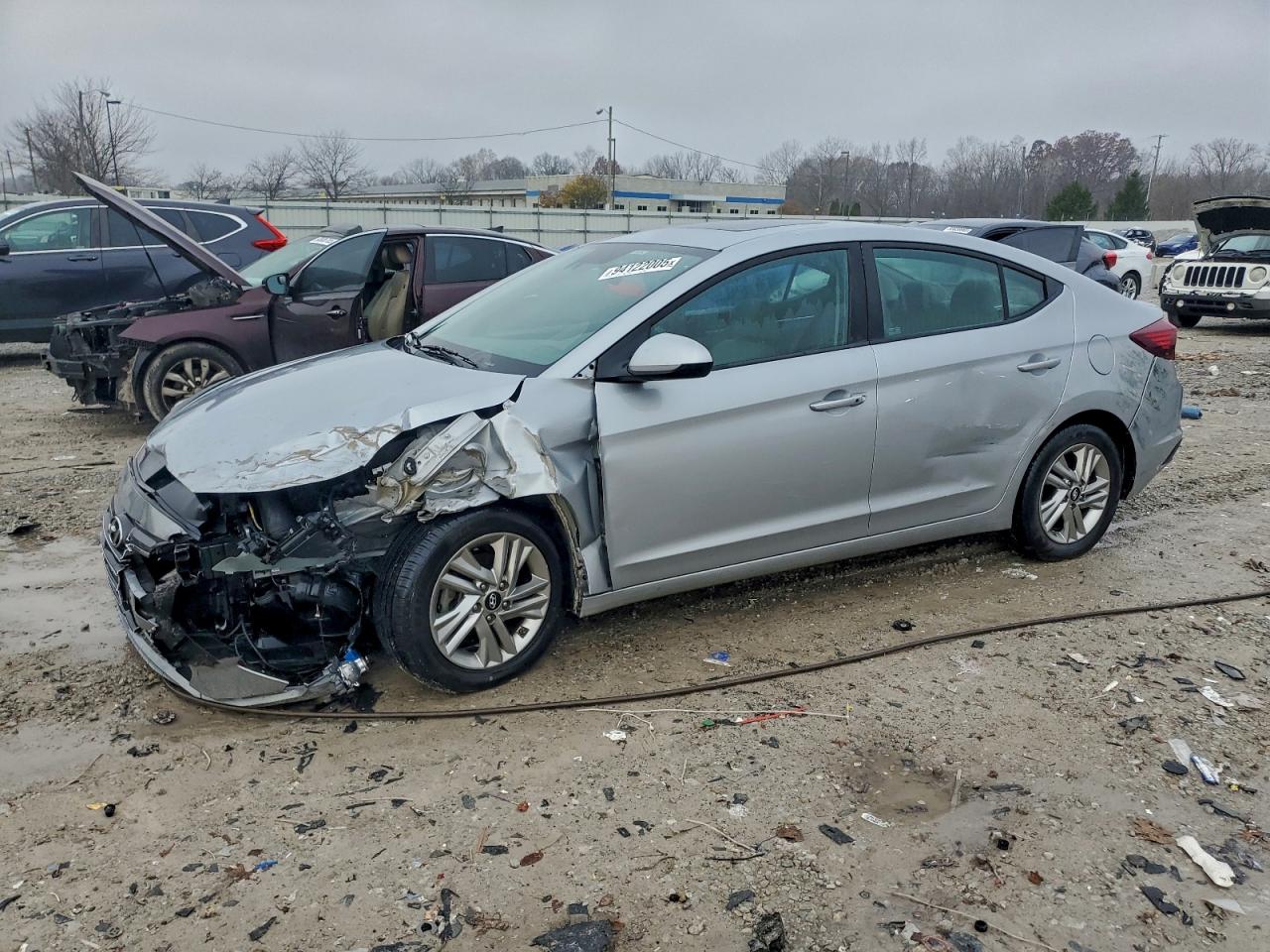 2020 Hyundai Elantra SEL, VIN KMHD84LF8LU038280 — Front end