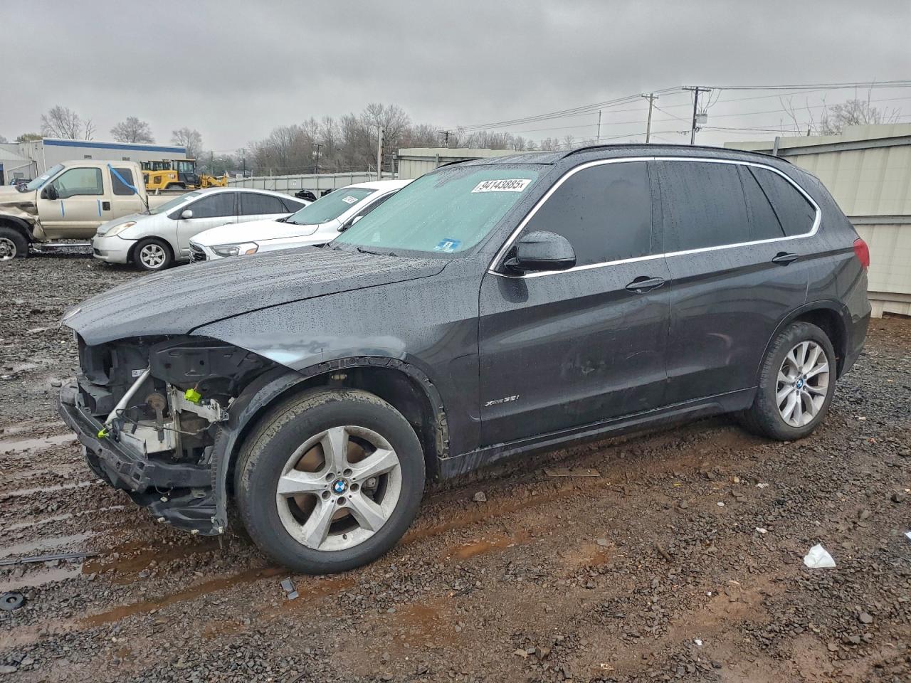 2014 BMW X5 xDrive35i, VIN 5UXKR0C57E0H19180 — Перед