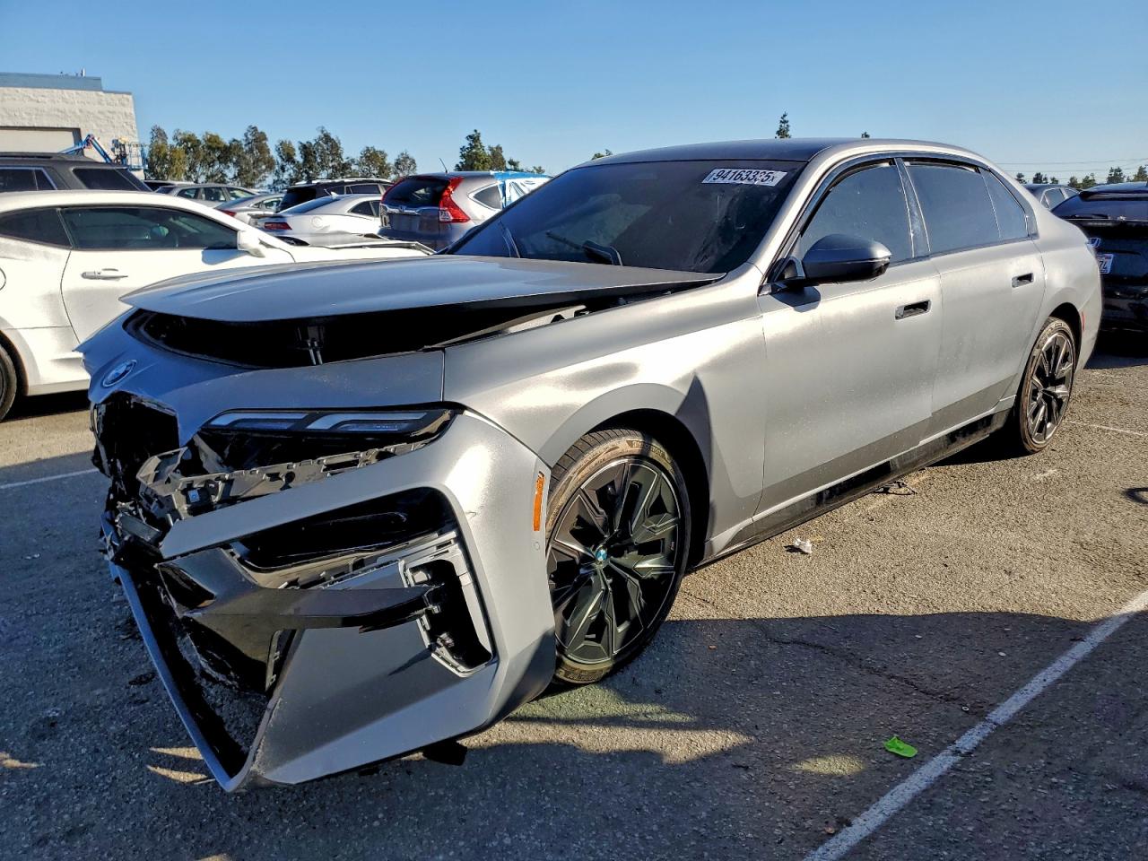 2023 BMW i7 xDrive60, VIN WBY53EJ06PCN30344 — Front end