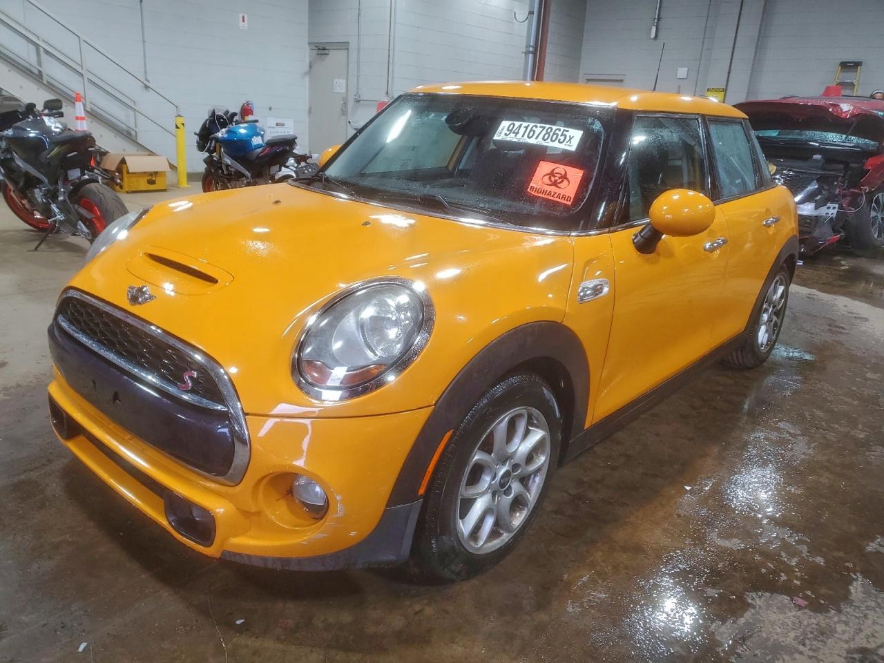 2015 MINI Hardtop 4 Door S, VIN WMWXU3C57FT891968 — Water / flood