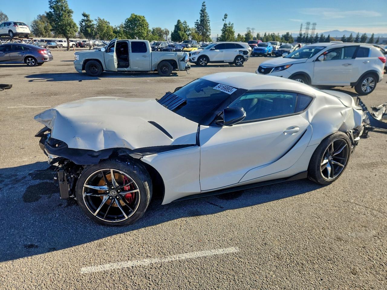 2020 Toyota Supra Premium Launch Edition, VIN WZ1DB4C09LW021091 — Auction photo