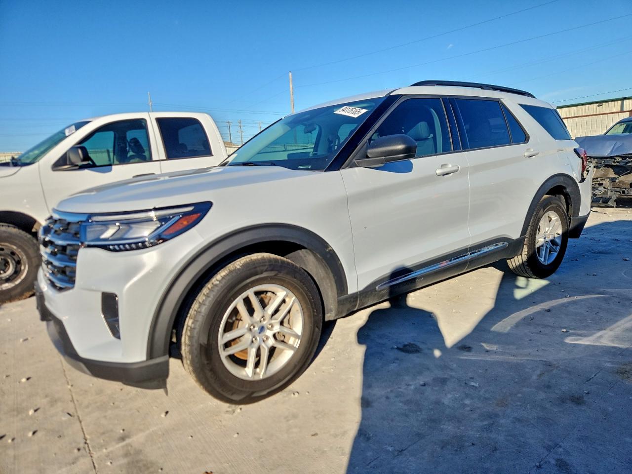2025 Ford Explorer Active, VIN 1FMUK7DHXSGB77665 — Rear end
