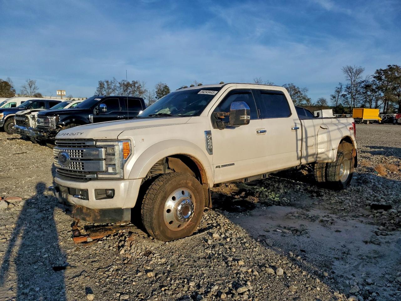 2018 Ford F-450 Platinum, VIN 1FT8W4DT5JEC90592 — Front end