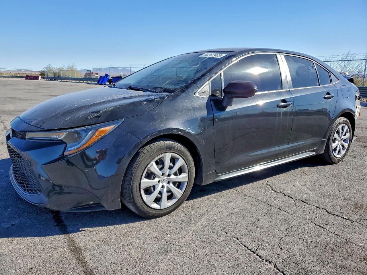 2022 Toyota Corolla LE, VIN JTDEPMAE8NJ221186 — Rear end