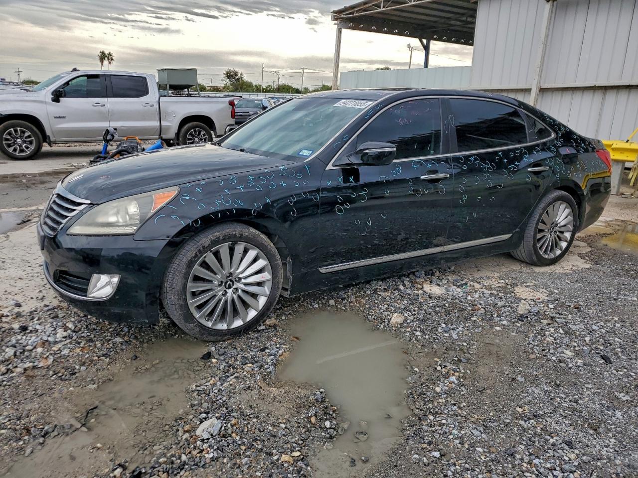 2016 Hyundai Equus Signature, VIN KMHGH4JH0GU101508 — Hail
