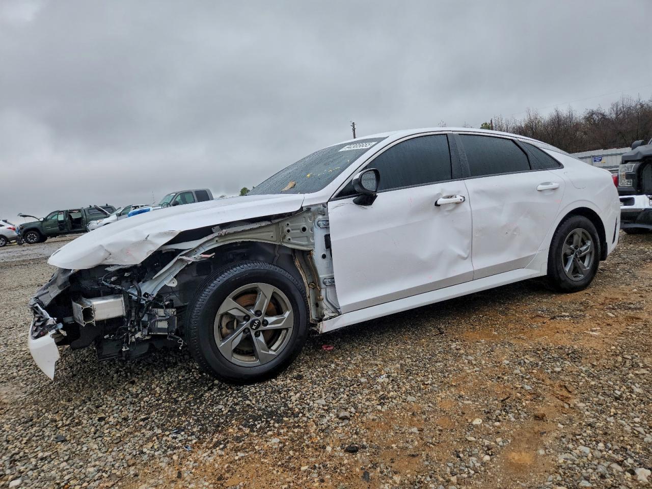 2021 Kia K5 LXS, VIN 5XXG14J25MG027363 — Front end