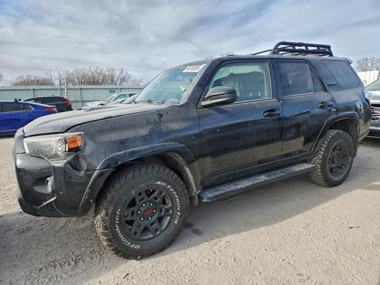 2019 Toyota 4Runner TRD Pro, VIN JTEBU5JRXK5728689 — Undercarriage