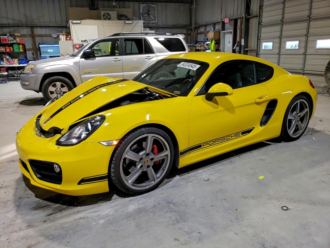 2016 Porsche 718 Cayman S, VIN WP0AB2A81GK185768 — Перед