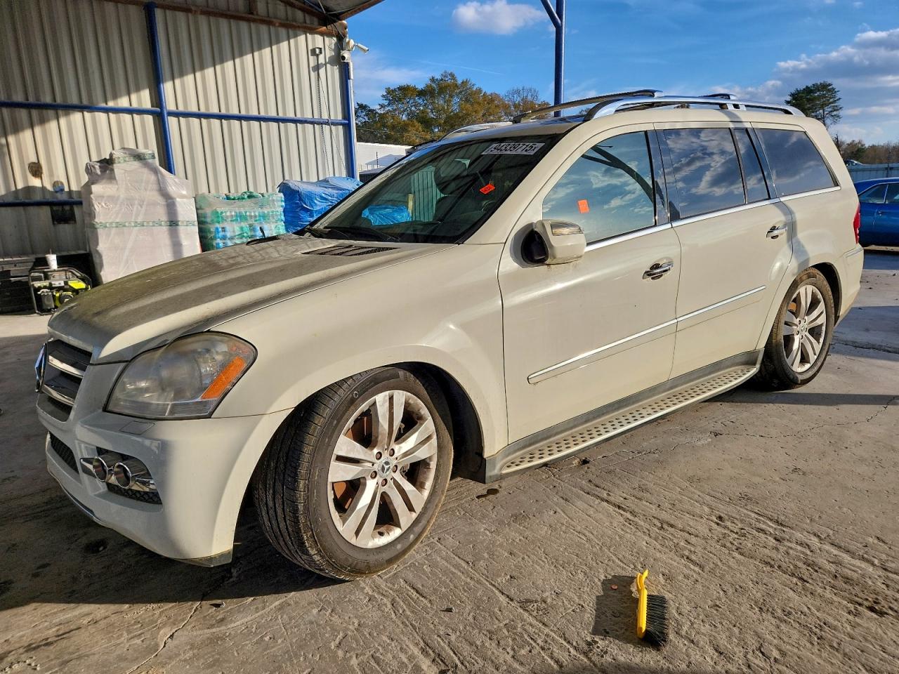 2010 Mercedes-Benz GL 450, VIN 4JGBF7BE1AA552588 — Undercarriage