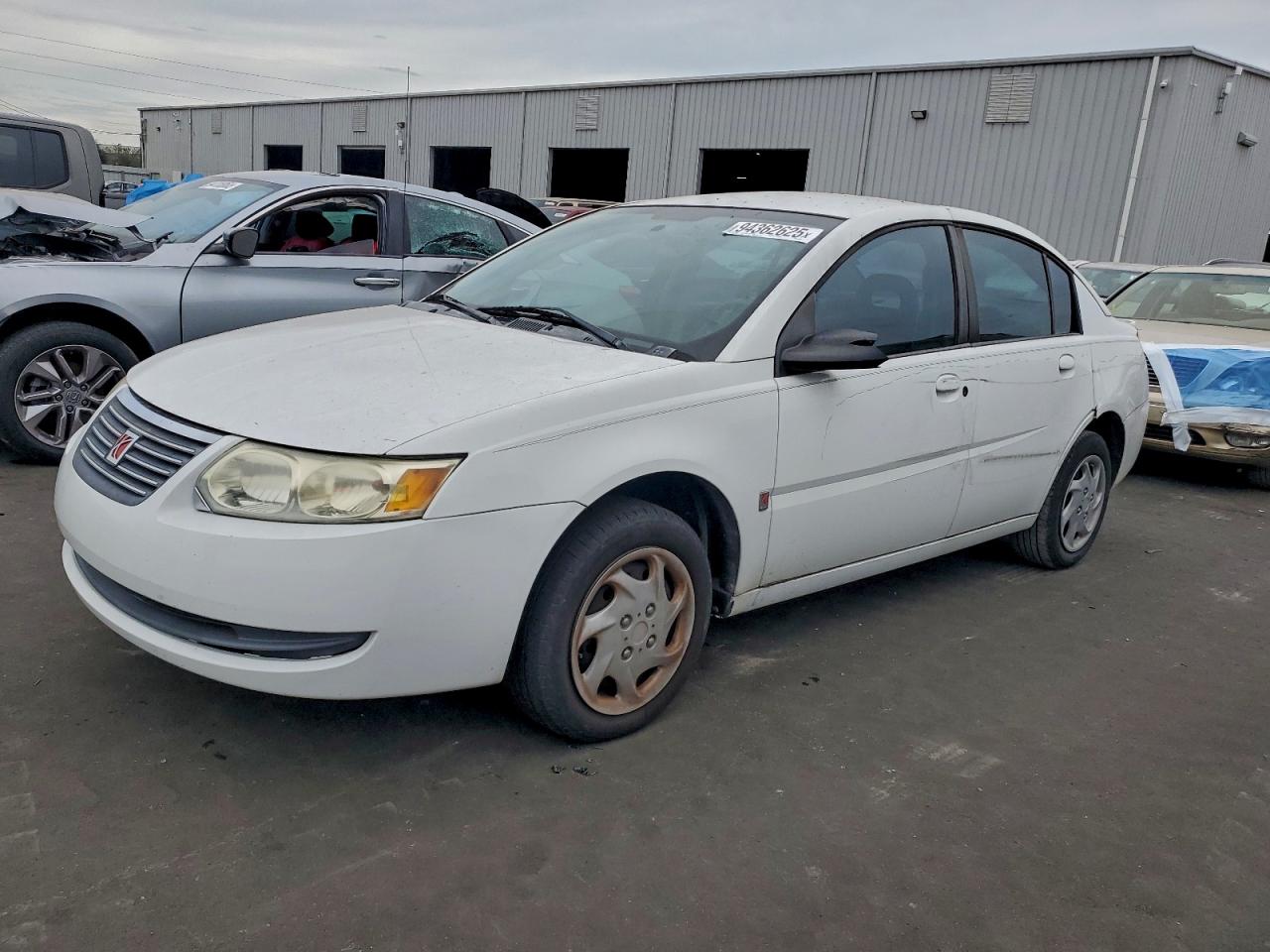 2005 Saturn ION ION 2, VIN 1G8AJ52F55Z183196 — Rear end