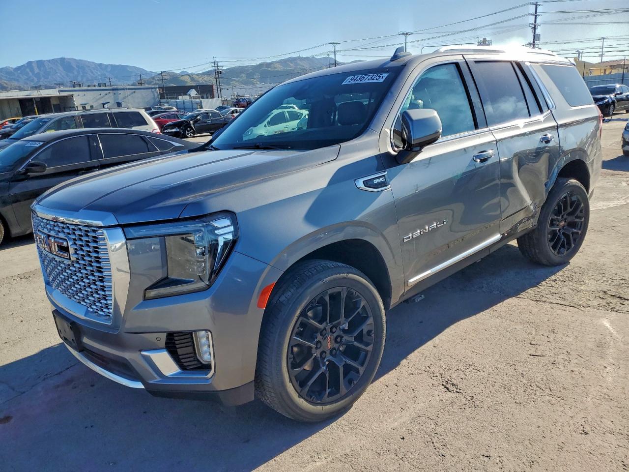 2022 GMC Yukon Denali, VIN 1GKS2DKL5NR251167 — Side