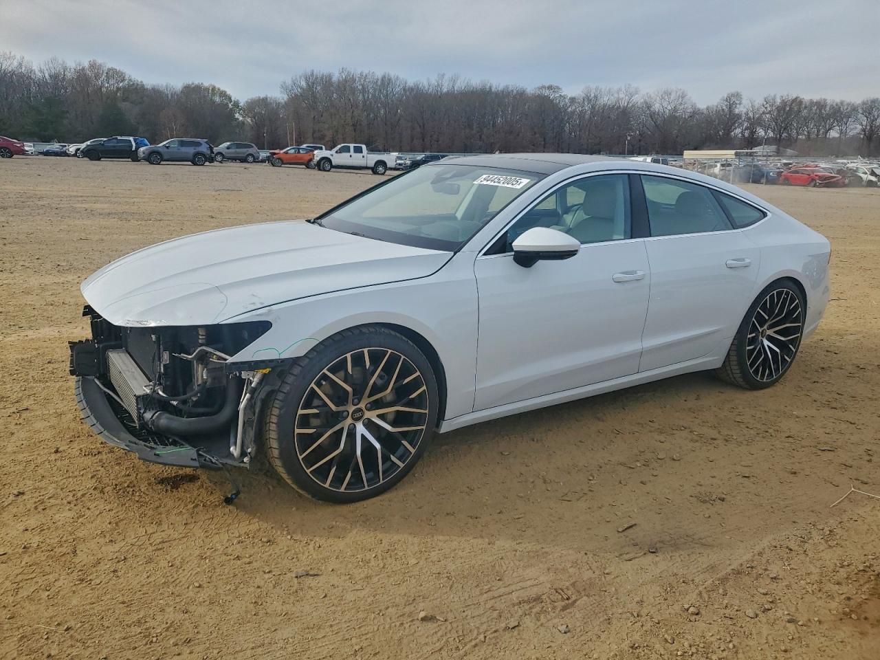 2019 Audi A7 Prestige, VIN WAUS2AF26KN103198 — Front end