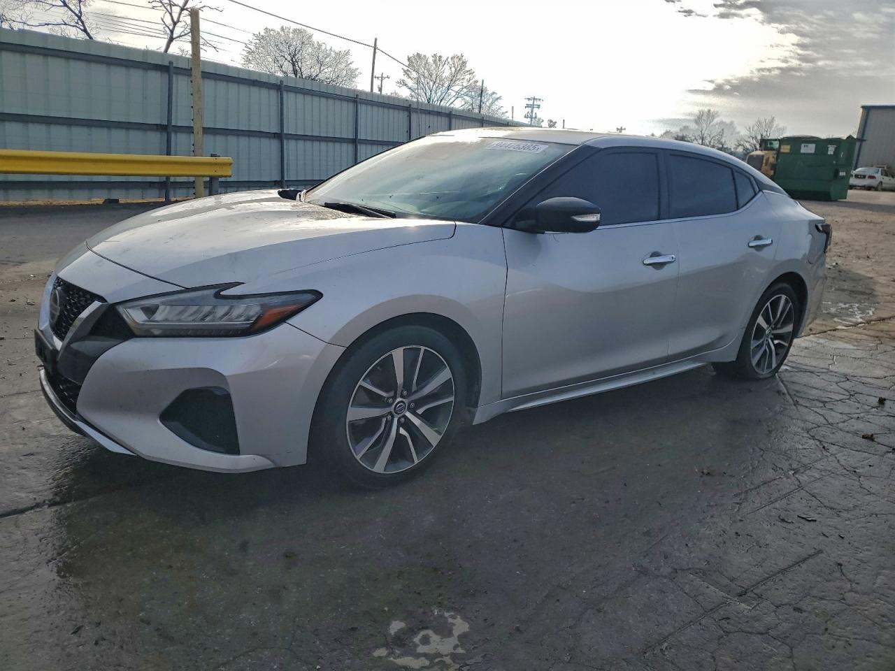 2020 Nissan Maxima SV, VIN 1N4AA6CVXLC364320 — Side
