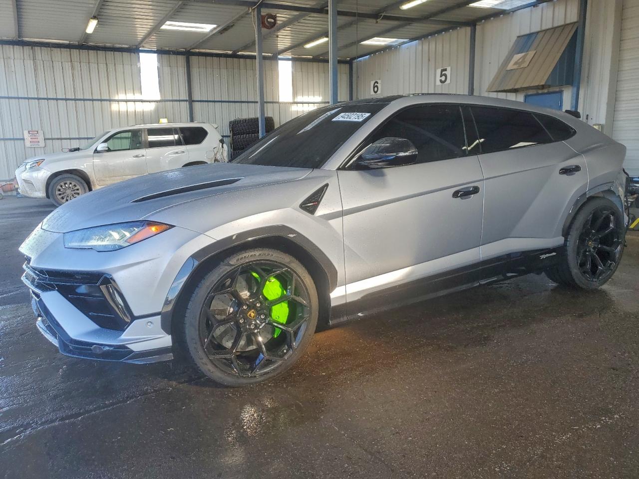 2024 Lamborghini Urus Performante, VIN ZPBUC3ZLXRLA35527 — Rear end