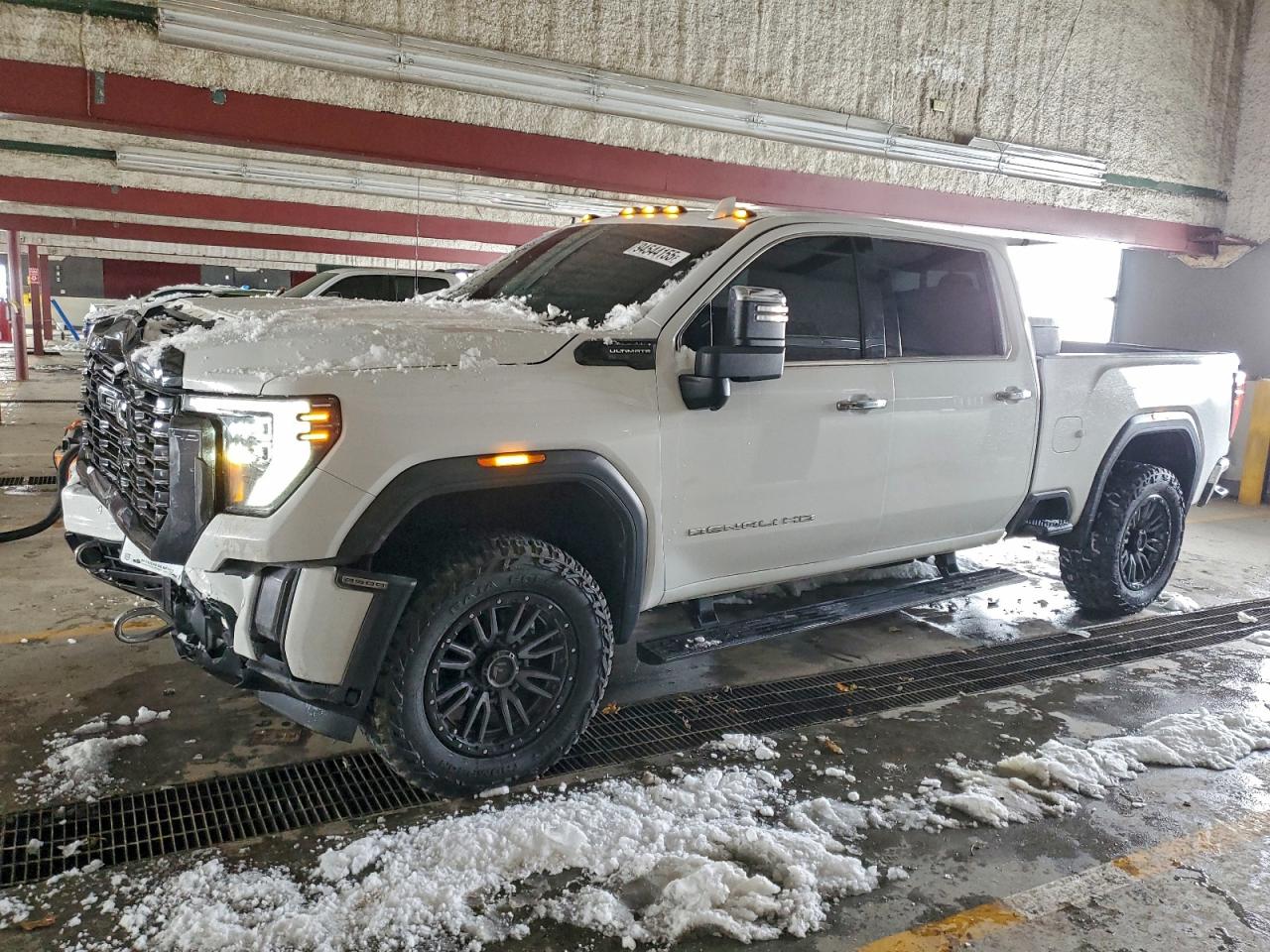 2024 GMC Sierra 2500HD Denali Ultimate, VIN 1GT49XEY9RF116581 — Auction photo