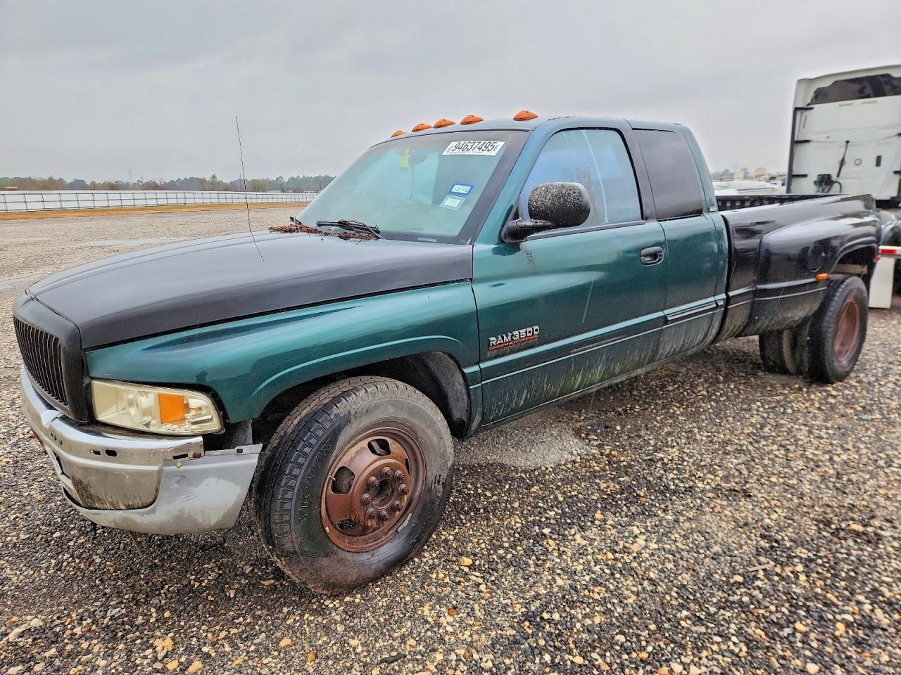 2001 Dodge 3500, VIN 1B7MC33621J223159 — Обычный износ