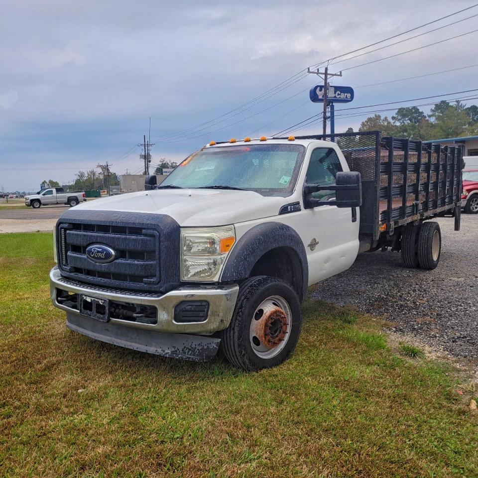 2015 Ford F-550 XL, VIN 1FDUF5GT0FEA53284 — Minor dents and scratches