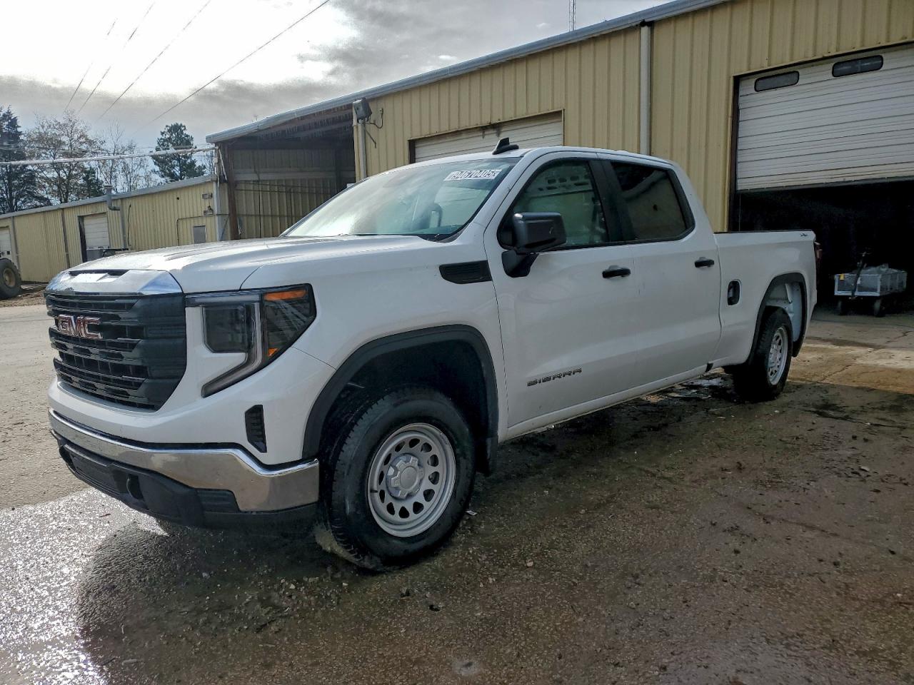 2025 GMC Sierra 1500 Pro, VIN 3GTUUAED2SG154554 — Side