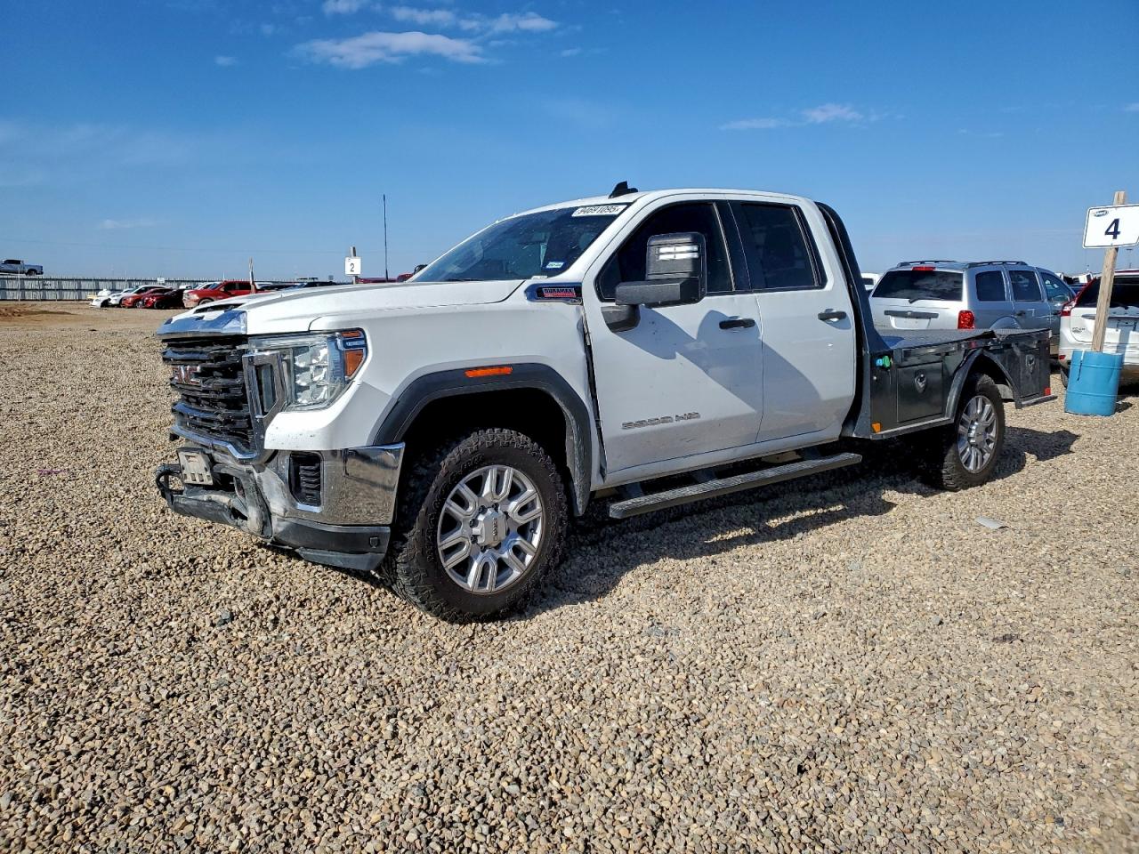 2021 GMC Sierra 2500HD Pro, VIN 1GT59LEY8MF281690 — Front end