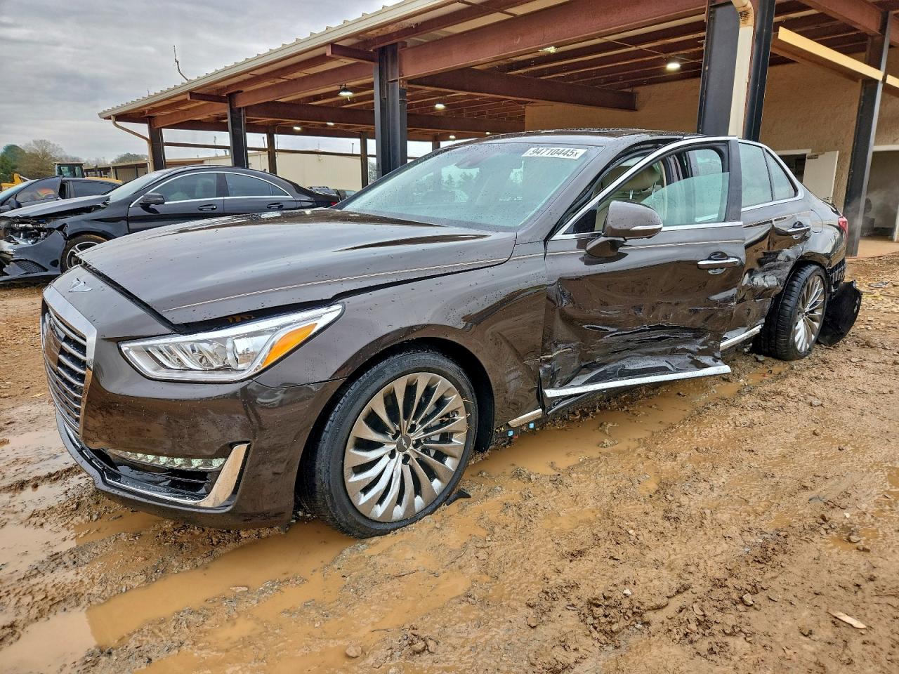 2017 Genesis G90 Premium, VIN KMHG34JAXHU026688 — Side