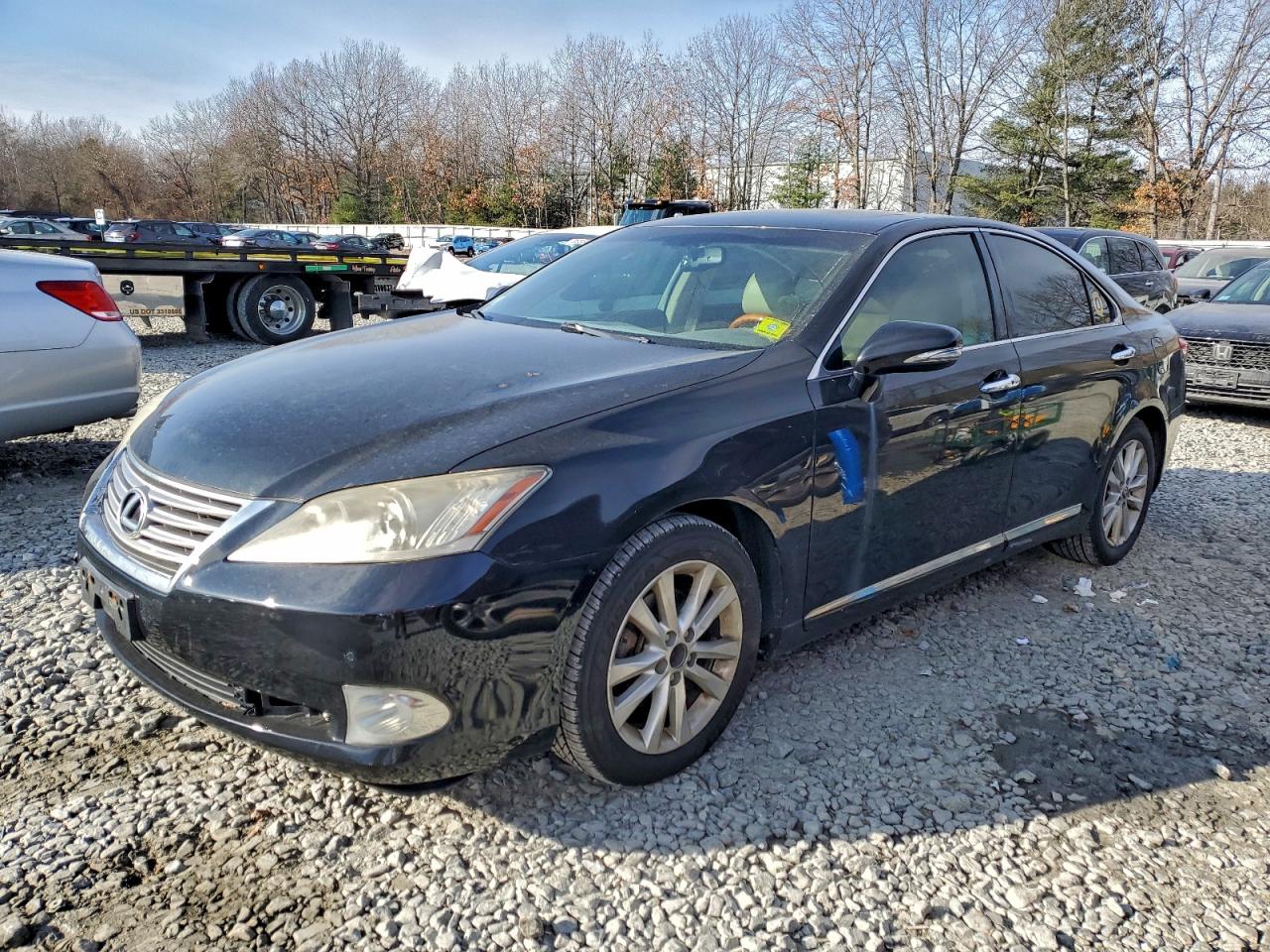 2012 Lexus ES 330, VIN JTHBK1EG8C2476518 — Front end